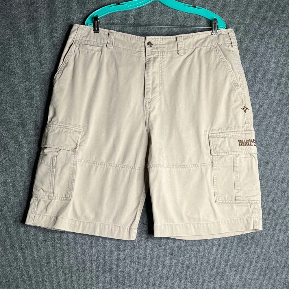 Hurley International Mens Khaki Cargo Shorts Tan Cotton Twill Size 36 Y2K